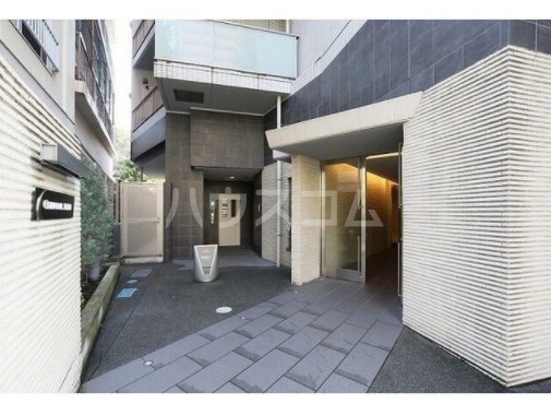 14/24 エントランス