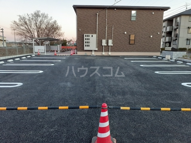 2/8 駐車場