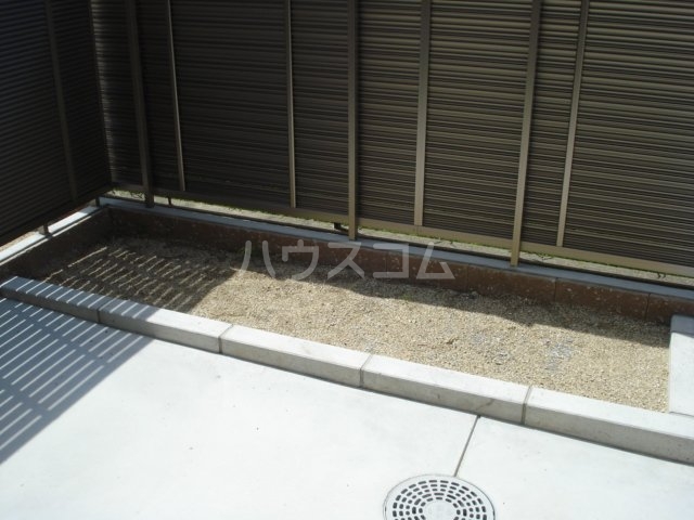 18/30 バルコニー