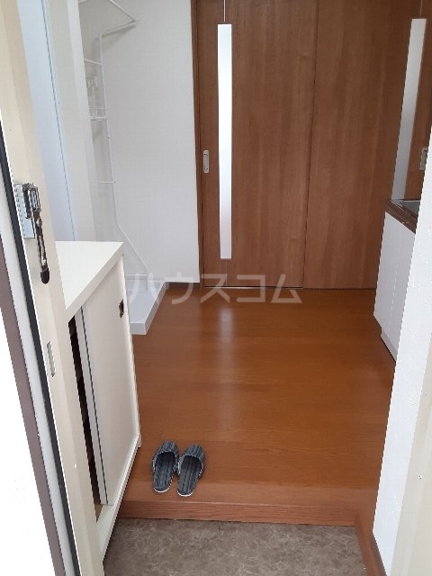 13/30 玄関