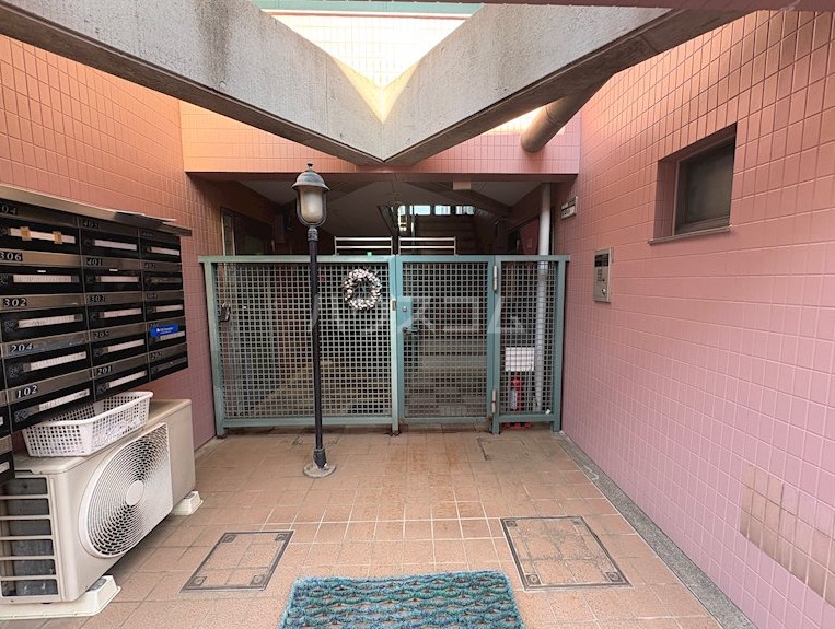 14/24 エントランス