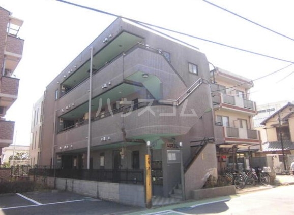 17/25 エントランス