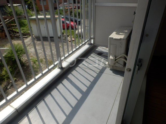 18/28 バルコニー