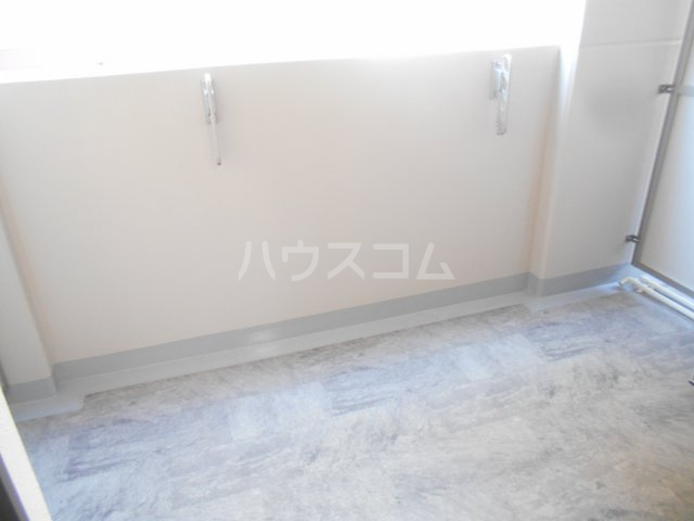 23/30 バルコニー