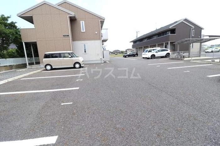 17/19 駐車場