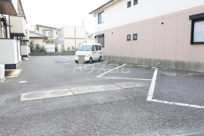 15/19 駐車場