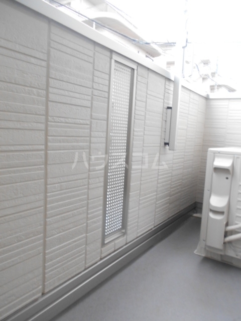 15/27 バルコニー