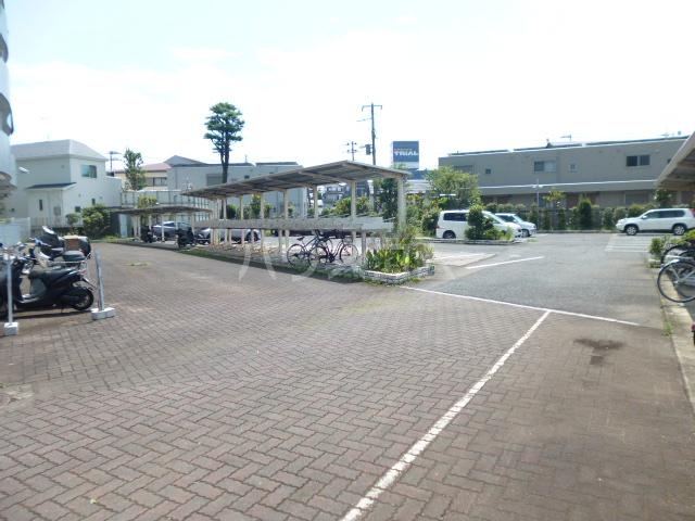 21/25 駐車場