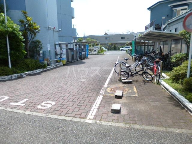 22/25 駐車場