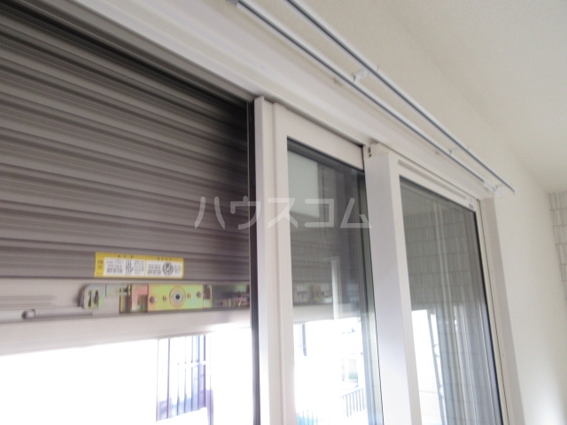 28/30 エントランス