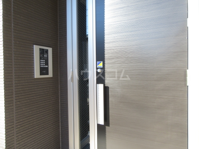 29/30 エントランス