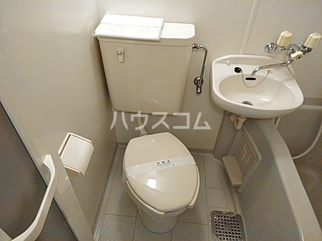 14/30 トイレ