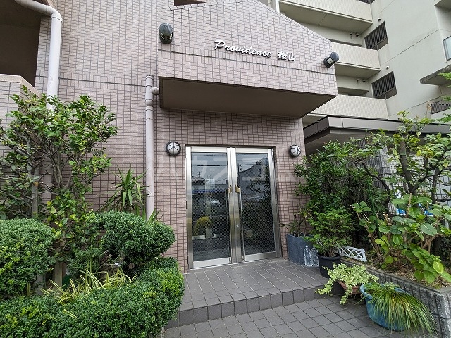 3/10 エントランス