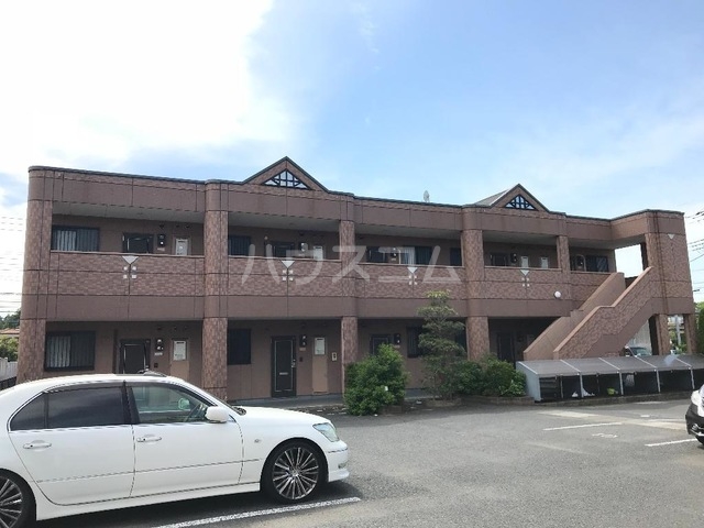 24/27 駐車場