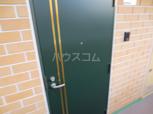 22/30 エントランス