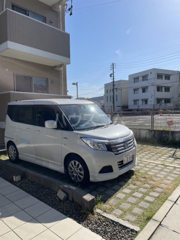 25/30 駐車場