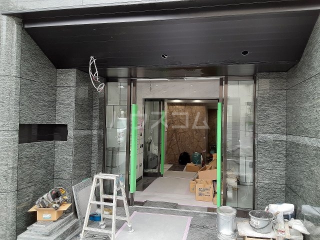 19/29 エントランス