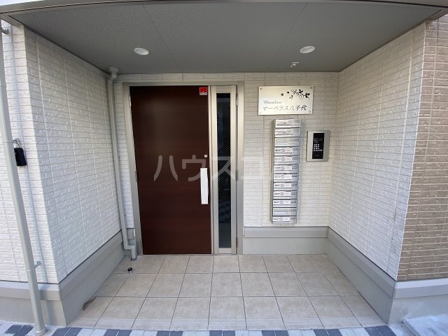 29/30 エントランス