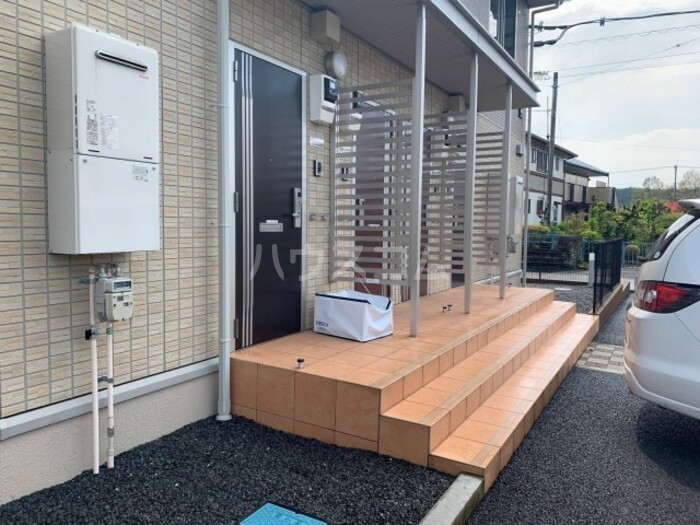 20/30 エントランス