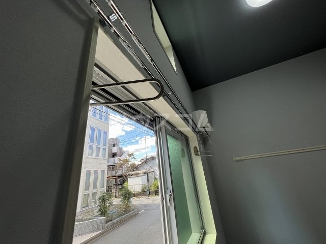 19/30 バルコニー