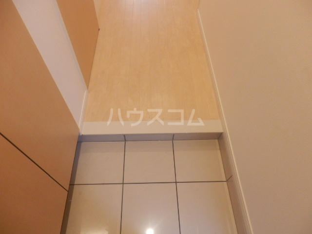 13/30 玄関