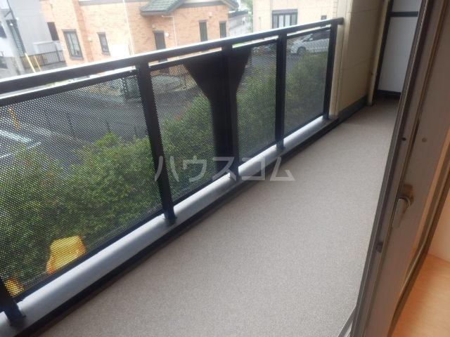 21/28 バルコニー