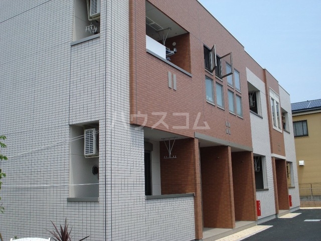 24/30 エントランス