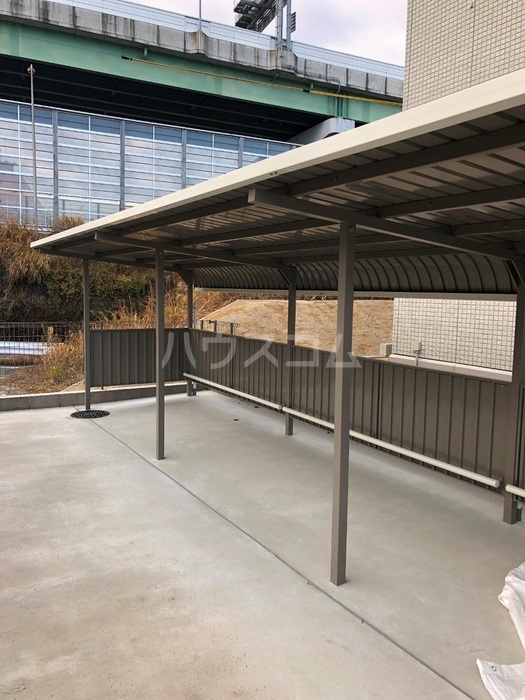 17/27 駐車場