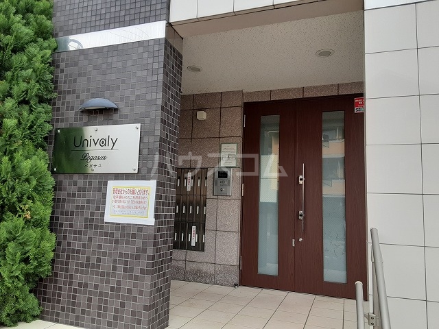 3/8 エントランス