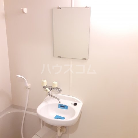 15/30 洗面