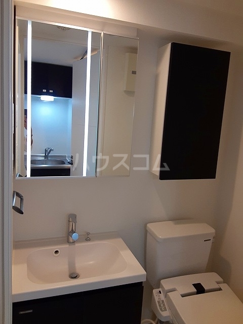 13/30 洗面
