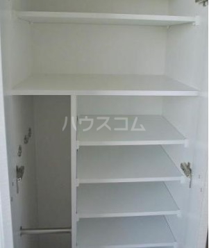 14/15 エントランス