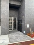 16/21 エントランス