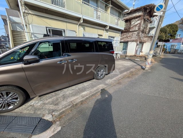 3/5 駐車場