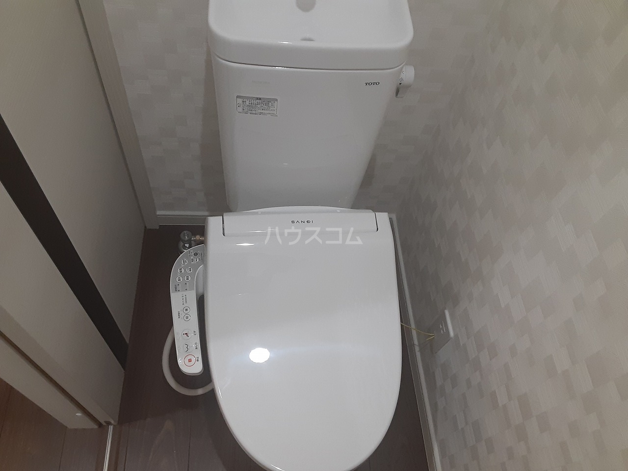13/30 トイレ