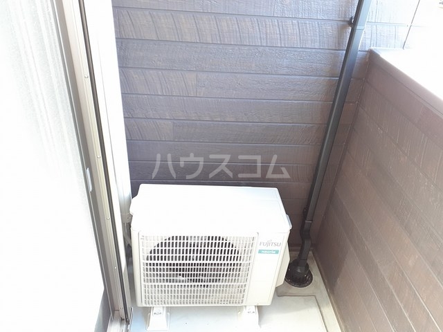 13/22 バルコニー