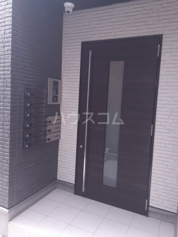 20/29 エントランス