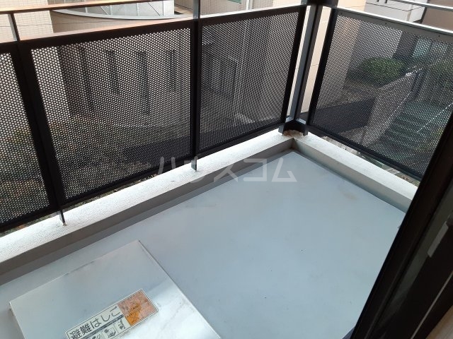 21/30 バルコニー