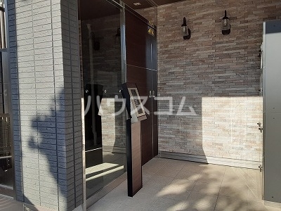 29/30 エントランス