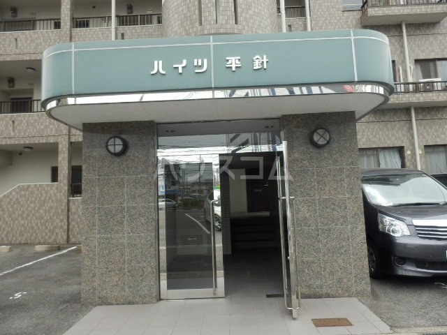 22/26 エントランス