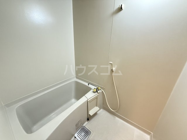 18/30 浴室