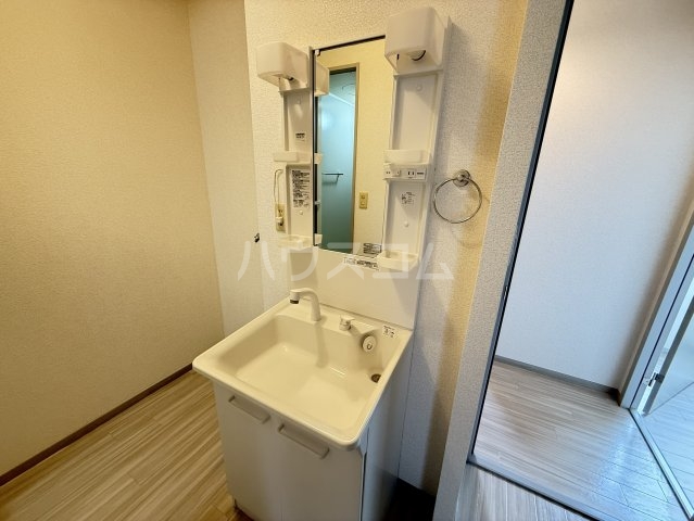 22/30 洗面