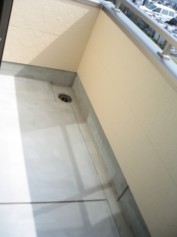 19/30 バルコニー