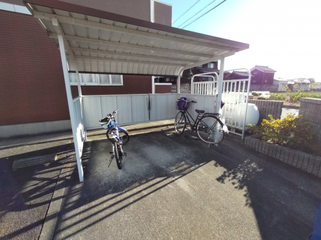 22/25 駐車場