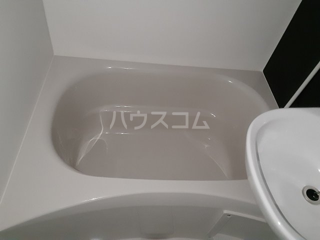 16/30 浴室
