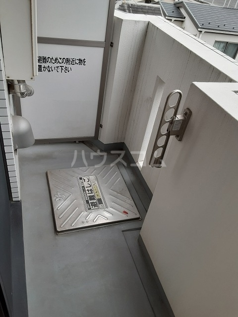 17/30 バルコニー