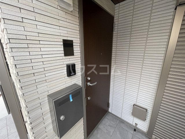 8/23 玄関