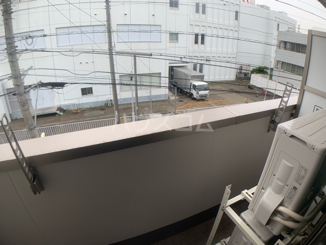 18/30 バルコニー