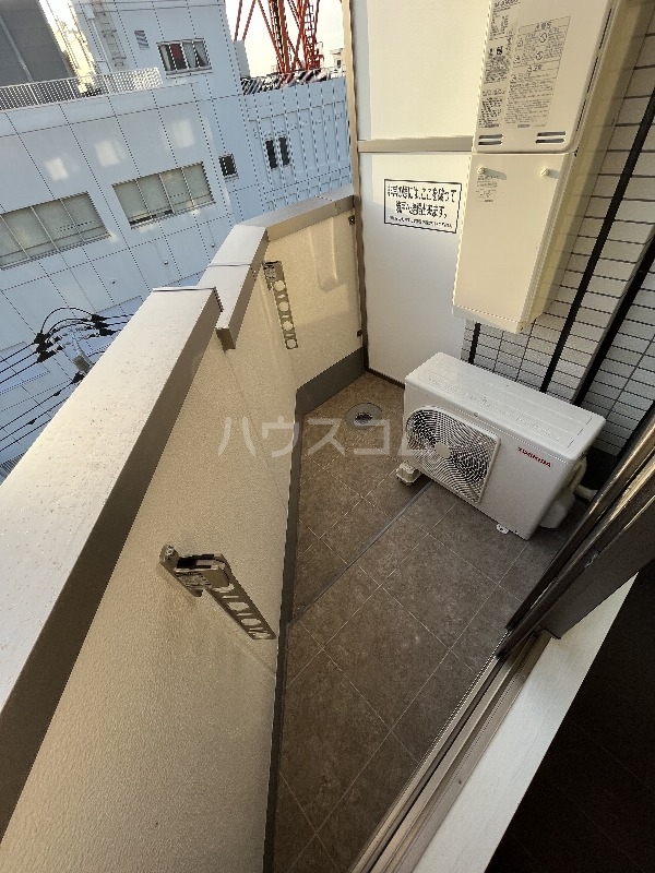 23/30 バルコニー