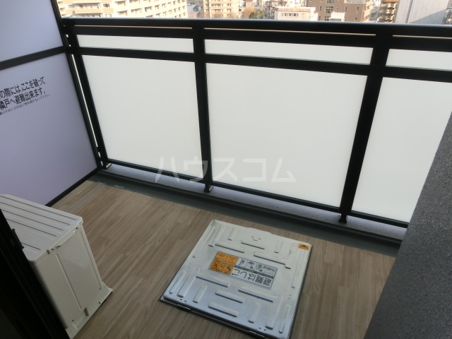 14/27 バルコニー